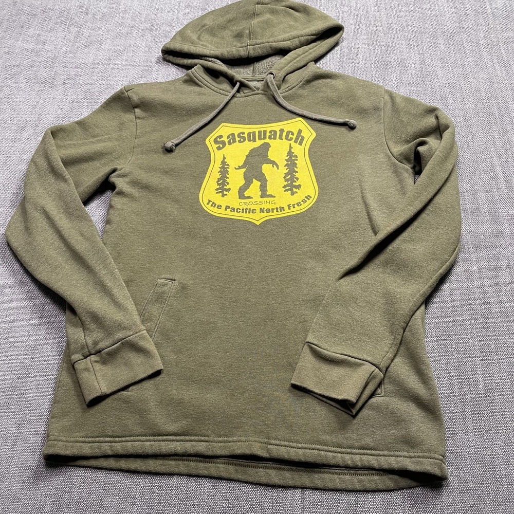 Next Level Sasquatch Pacific North Fresh Hoodie Green Graphic Fleece Pullover S